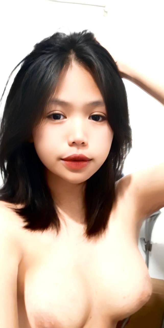 Góc nhìn thứ ba của bộ ngực rung chuyển của bạch tuyết thật thỏa mãn, và bộ truyện được khen ngợi 200 lần